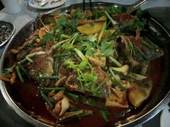 酸辣鱼-郭氏沙坝鱼庄＆白族特色菜