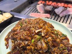 -臻牛烤肉