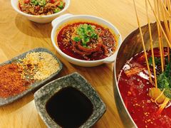 成都经典干拌串串香锅底-付小姐在成都(川沙店)