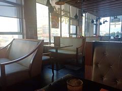 靠窗位-维园港式茶餐厅(龙岗盛平店)