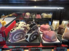 -星巴克臻选(莘庄仲盛店)