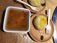 -一朵菌·野生菌探索家火锅(南亚店)