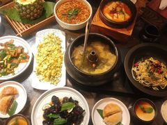 玫瑰鲜花饼-云海肴·汽锅鸡·云南菜(美罗城店)