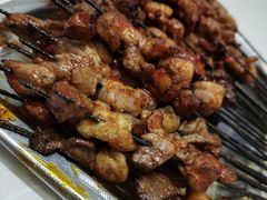 -马克力木手抓炕锅烤羊肉(盐湖一小区店)