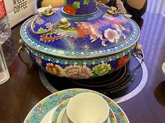 景泰蓝铜锅-毛辣果·贵州红酸汤牛肉火锅(西单店)