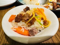 原始手抓饭-耶里夏丽·新疆菜·家庭聚场(百联中环购物广场店)