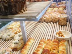 -焙丽拾光(麦凯乐直营店)
