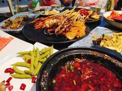 -何师烧烤Pro ·江湖川菜·小龙虾·精酿(太古里旗舰店)