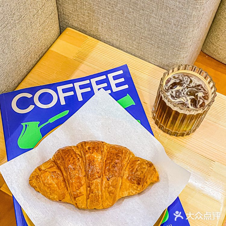 广州探店｜隐藏在居民楼下的咖啡厅☕️