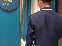 -海马体照相馆(北京合生麒麟新天地店)