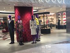 -香港ELEMENTS圆方