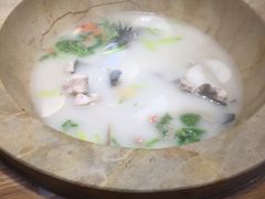 -鲜呦蒸汽石锅鱼(北辰路店)