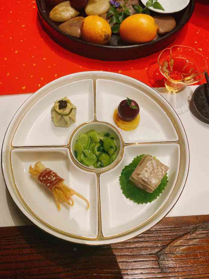 龙吟山房(青龙山庄店)-"经常来青龙山庄,也吃过青龙山庄的小厨娘.