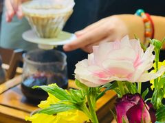 -六月花园咖啡馆(中关村东路店)