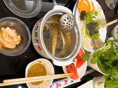 -红菇坊鲜汤火锅(北站店)