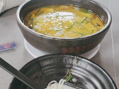 -桥香园云南过桥米线(红龙井店)
