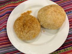 云南现烤鲜花饼-香巴拉云南餐厅(华莱坞店)