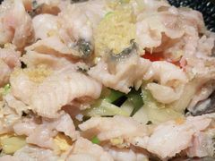 -小鱼小牛·鱼牛干锅·脆鱼火锅(世欧广场店)