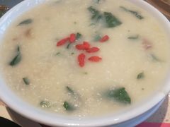 枸杞猪润粥-点都德(华强南店)
