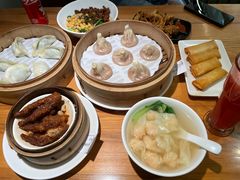 -诚铭记·虾仁汤包·成都小吃(融创店)