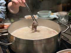 -捞王锅物料理(上海世茂广场店)