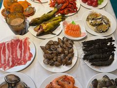 -领鲜活海鲜榴莲自助火锅(东门店)