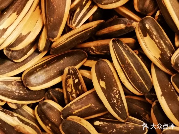 粒上皇(西坝河店)核桃味瓜子图片 - 第1张