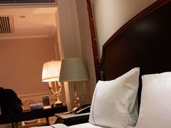 -茂名熹龙国际大酒店(人民广场高铁站店)