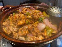 -胡须佬鸡煲四季火锅(海雅缤纷城店)