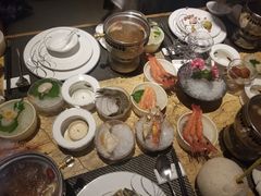 -雍和会海鲜姿造自助(湖东路店)