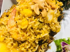 -Dang restaurant (patong phuket)