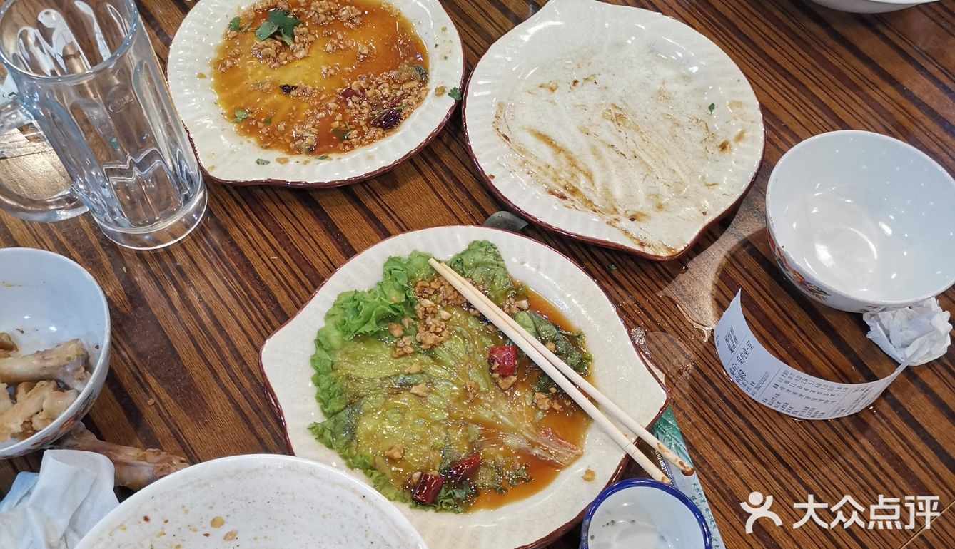西局的这家卤煮太火了