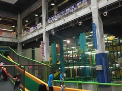 -蒙特利亲子乐园