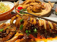 -前海沿·青岛菜(大拇指广场石老人店)