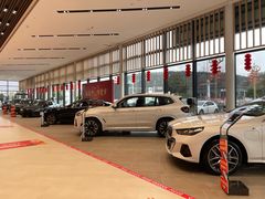 -南充通源宝马4S店(高坪店)