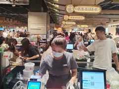 -胖东来生活广场(健康路店)