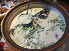 -松沪名灶·豆浆鱼头·新上海菜(飞航吾悦广场店)