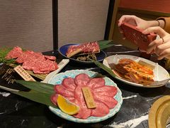 -山川小町·极番烧肉(新地假日广场店)