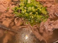 -肖四女乐山跷脚牛肉(南汇大学城生活广场店)