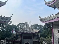 -知美术馆