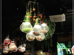 大堂-胡桃里音乐餐厅(陶溪川店)(川湘赣菜·世界百大酒庄直供红酒·音乐表演)