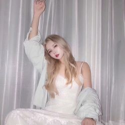 -L+奥拉接发烫发染发