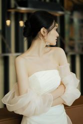 -Lady  Jane高端婚纱礼服馆
