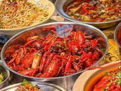 -巴厘龙虾·榜首油焖大虾(音乐学院·沿江酒馆店)