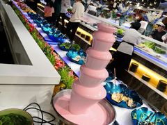 自助取餐区-圣罗巴甄选自助(麦凯乐店)