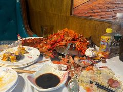 -领鲜活海鲜榴莲自助火锅(东门店)