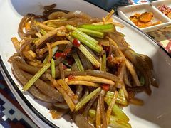 -巴土人家恩施菜馆(古德寺店)