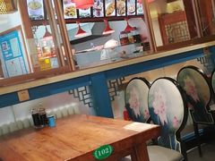 大堂-马家饭堂(南街薰酱店)