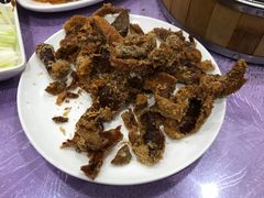 -梅利汴京烤鸭•开封豫菜地标店(东大街店)