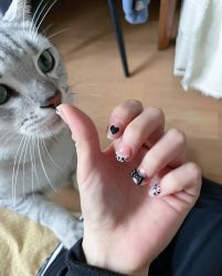 -UGIRL有个美甲